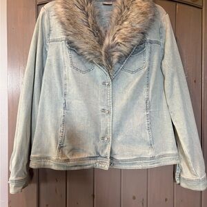 New Chicos size 1 jean jacket removable faux fur-Fabulous pearl rhinestone butns